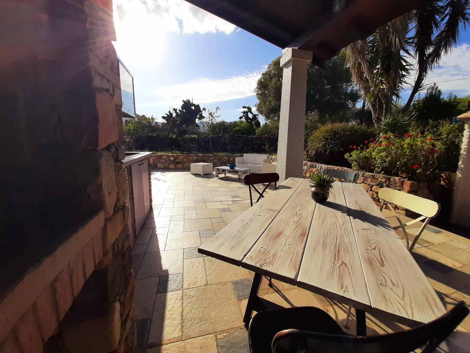 Bed and Breakfast Casale Diletta Castiadas Exterior foto