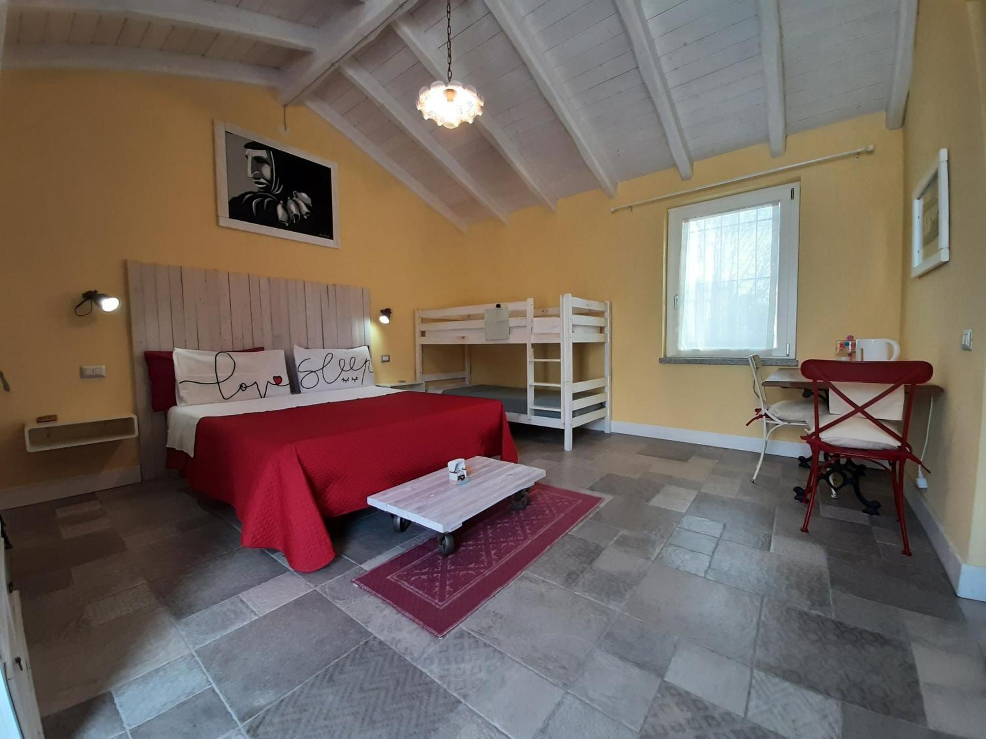 Bed and Breakfast Casale Diletta Castiadas Exterior foto