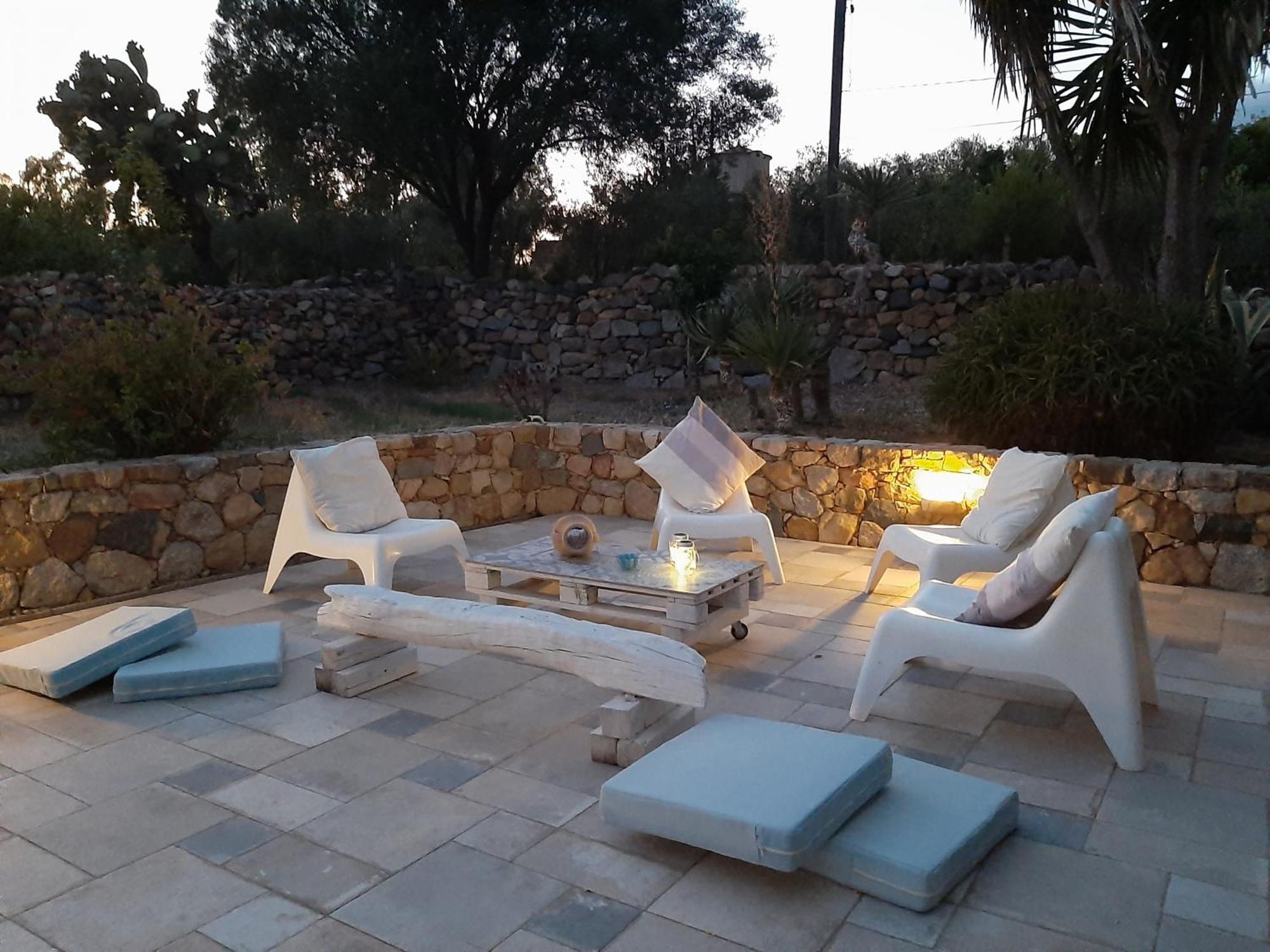 Bed and Breakfast Casale Diletta Castiadas Exterior foto