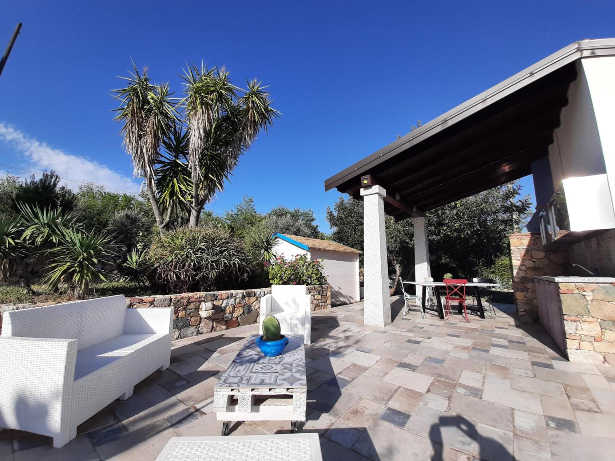 Bed and Breakfast Casale Diletta Castiadas Exterior foto